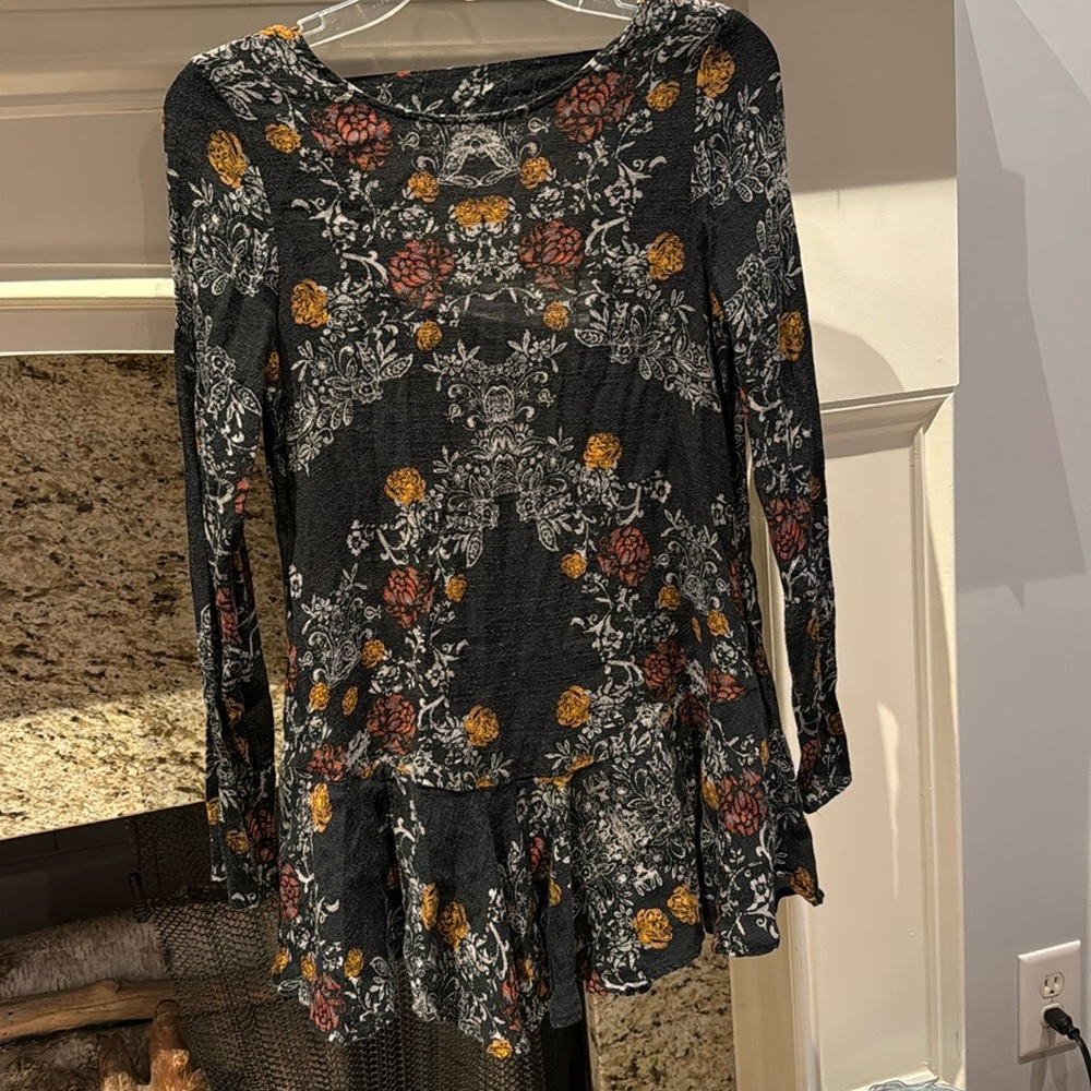 Free People dress or can be a tunic size XS, VGUC